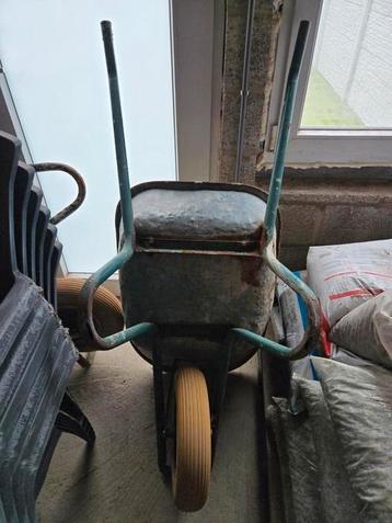 Brouette vabor 90L avec jantes anti crevaison beschikbaar voor biedingen
