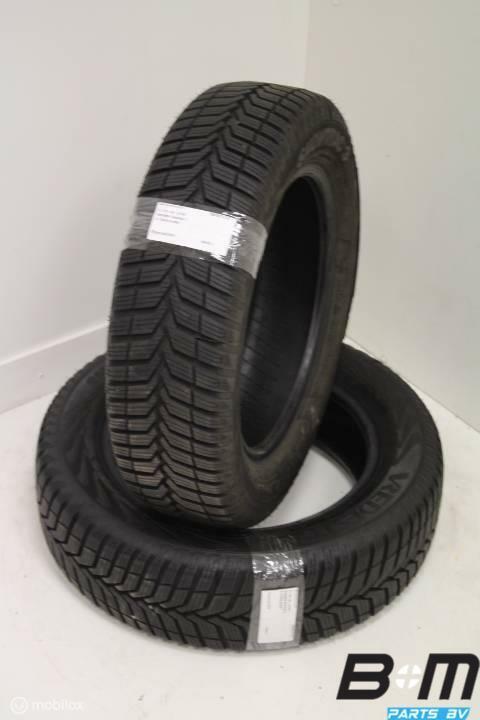 2 x 1756515 84T Vredestein Snowtrac 3 met 6.5mm 175 65 15, Auto-onderdelen, Banden en Velgen, Band(en), Gebruikt