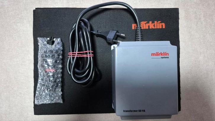 Märklin transformator 60052 / 230 Volt ~ -> 16 Volt ~ 60 VA, Auto diversen, Dashcams, Ophalen