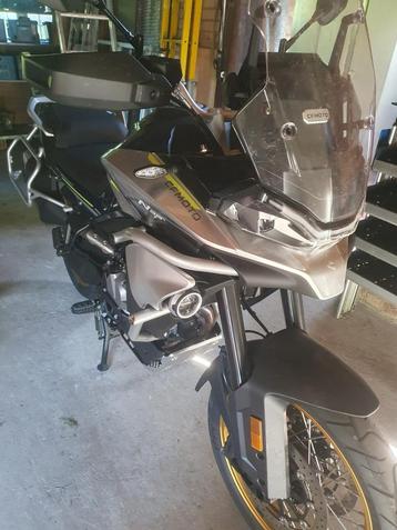 Moto CF 800MT, Enlèvement