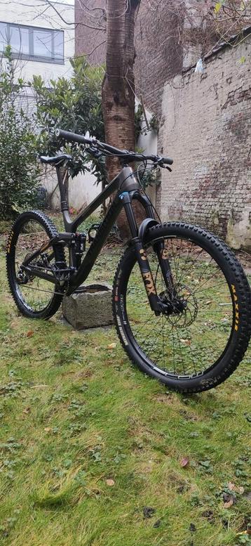 Transition Sentinel V2 carbone 2023 taille L XTR FOX Enduro