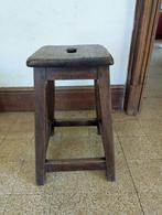 Antieke houten kruk, Ophalen, Gebruikt, Hout
