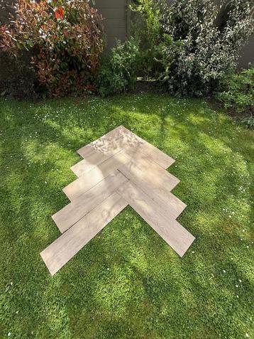 Parquet vinyl à coller  beschikbaar voor biedingen