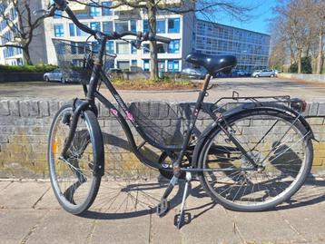 Kinderfiets met mandje 26 inch 36cm kadermaat beschikbaar voor biedingen