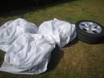 4 originele Volvo-velgen voorzien van winterbanden., Auto-onderdelen, Banden en Velgen, Ophalen, 18 inch, Gebruikt, Banden en Velgen