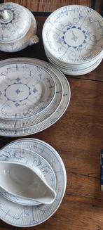 Boch Copenhague eetservies, Antiek en Kunst, Antiek | Servies compleet, Ophalen of Verzenden