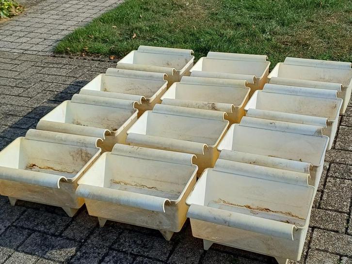 BATO aardbeien bakken, WIT, OP = OP, Tuin en Terras, Bloembakken en Plantenbakken, Gebruikt, Kunststof, Balkon, Tuin, Minder dan 30 cm