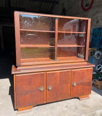 Belle ancienne vitrine/vitrines en bois