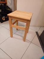 Houten krukje oddvar, Huis en Inrichting, Krukjes, Ophalen, Gebruikt