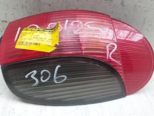 Achterlicht rechts van een Peugeot 306, Auto-onderdelen, Verlichting, Peugeot, Gebruikt, 3 maanden garantie, Ophalen of Verzenden