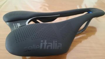 Selle Italia SLR Boost Superflow S zadel, Neuf, Enlèvement ou Envoi, Vélo de course, Selle