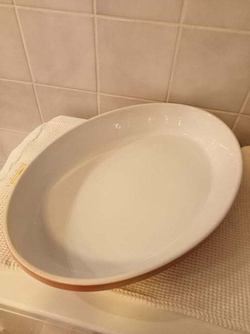 grote ovale schaal van aardewerk 42 x 29 cm, Huis en Inrichting, Keuken | Potten en Pannen, Nieuw, Overige typen, Overige materialen