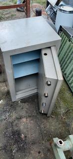 Coffre-fort ancien, Enlèvement, Coffre-fort