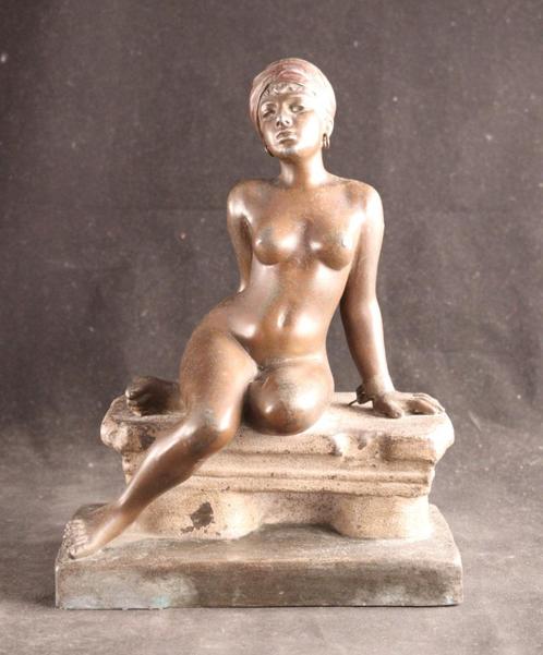Naakt van metaal gemaakt Villanis sculptuur, Antiek en Kunst, Kunst | Beelden en Houtsnijwerken, Ophalen of Verzenden
