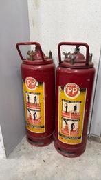 2x antieke brandblusser 1950, Maison & Meubles, Extincteurs & Coffres-forts, Enlèvement, Utilisé, Extincteur