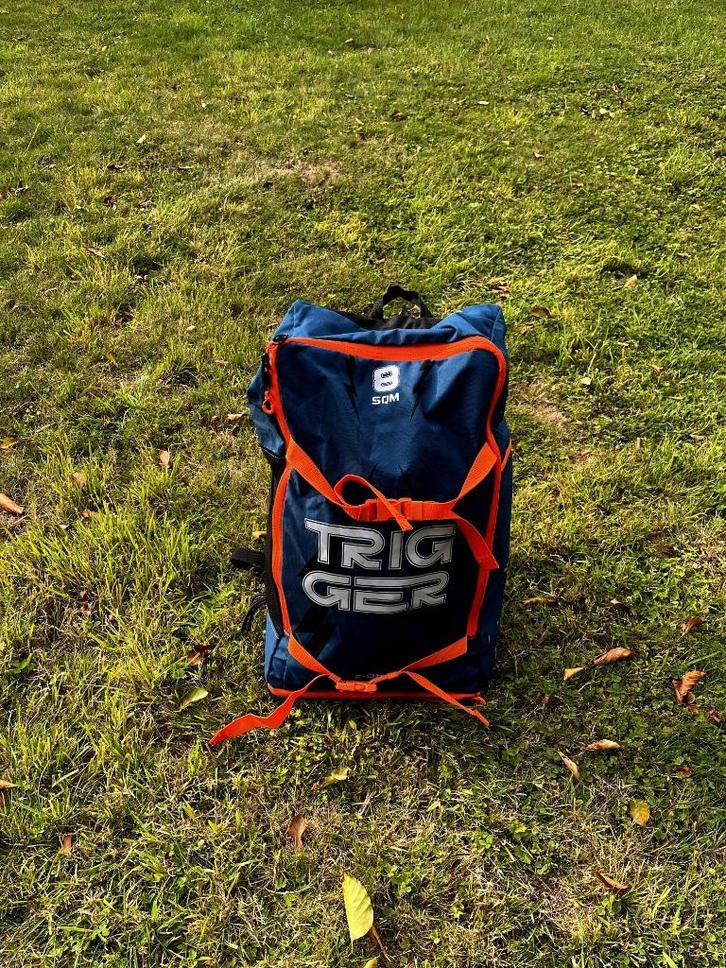 F-One Trigger (8 m) en Bandit S (6m), Watersport en Boten, Kitesurfen, Zo goed als nieuw, Kite, Ophalen