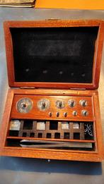 Poids de balance de pharmacie en bois, Antiquités & Art