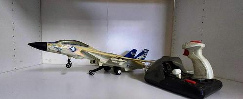 Oud radiografisch bestuurbaar speelgoedvliegtuig F-14 Tomcat, Antiek en Kunst, Antiek | Speelgoed, Ophalen