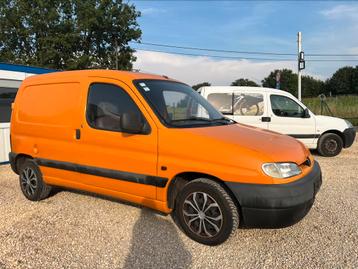 partner benzine / is al gekeurd voor verkoop / beschikbaar voor biedingen