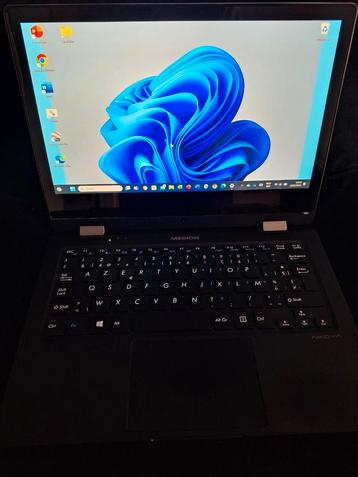 Medion AKOYA E2292 (MD63620) — Écran tactile 11,6 pouces, Informatique & Logiciels, Enlèvement, Utilisé, SSD