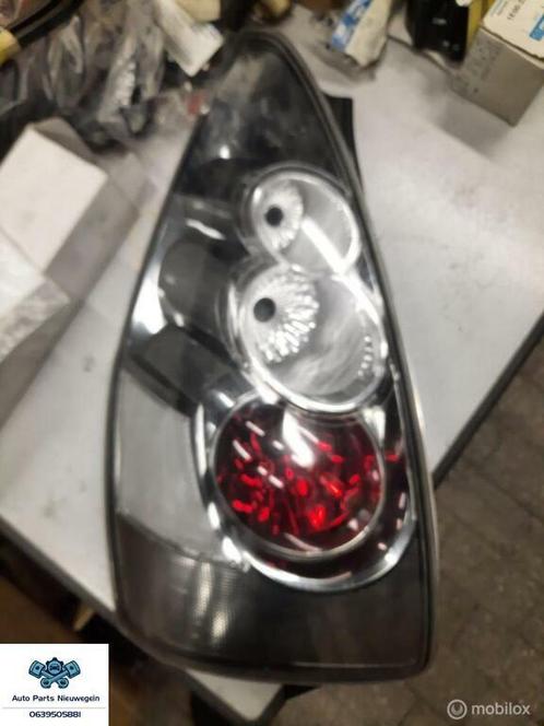 Achterlicht links Mazda 5 I ('05-'10), Auto-onderdelen, Verlichting, Mazda, Nieuw, Ophalen of Verzenden