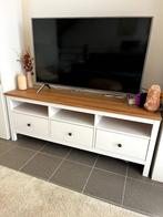 TV-meubel HEMNES IKEA, Huis en Inrichting, Kasten |Televisiemeubels, Ophalen, 100 tot 150 cm, Eikenhout, Zo goed als nieuw