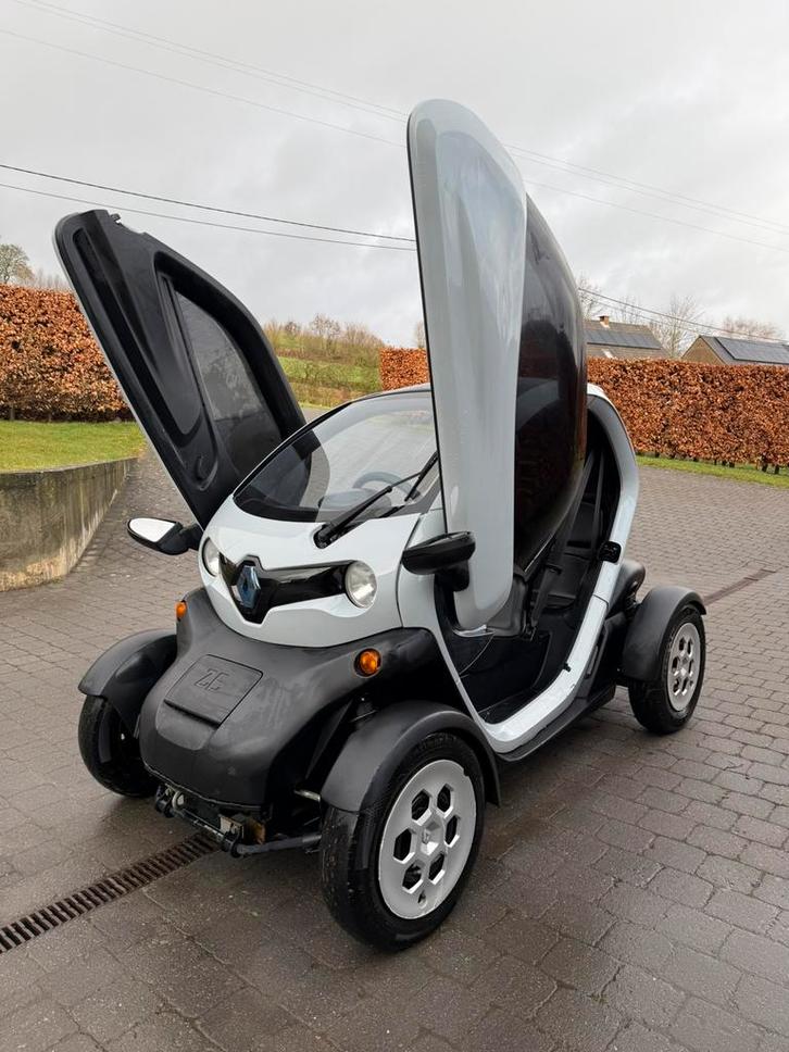 RENAULT TWIZY, Divers, Voitures sans permis & Scooters pour invalides, Comme neuf, Enlèvement ou Envoi