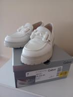 GABOR lage schoenen - mt 7 - als nieuw, Kleding | Dames, Schoenen, Schoenen met lage hakken, Wit, Gabor, Ophalen of Verzenden