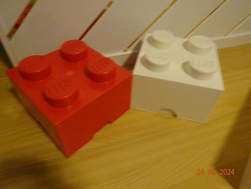 Duplo Lego Opberg Doos Legosteen 4-Pin In kleur WIT en ROOD, Kinderen en Baby's, Speelgoed | Duplo en Lego, Duplo, Ophalen