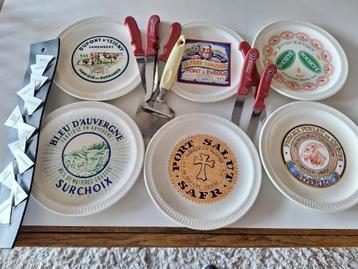 Assiettes à fromage originales, trancheuse à fromage, coutea, Enlèvement, Comme neuf