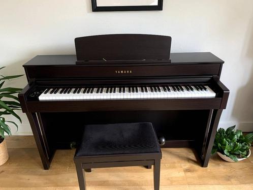 Yamaha CLP 645, Muziek en Instrumenten, Piano's, Zo goed als nieuw, Piano, Overige kleuren, Ophalen