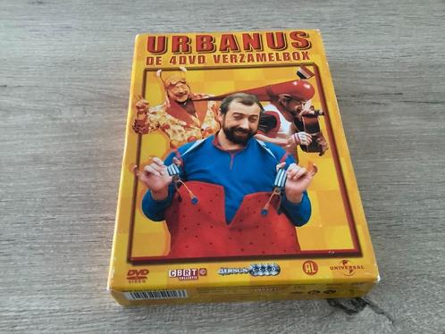 Urbanus de 4 DVD verzamelbox (2008), Cd's en Dvd's, Dvd's | Cabaret en Sketches, Zo goed als nieuw, Stand-up of Theatershow, Alle leeftijden