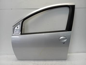 PORTIER LINKS VOOR Toyota Aygo (B10) (01-2005/05-2014) beschikbaar voor biedingen
