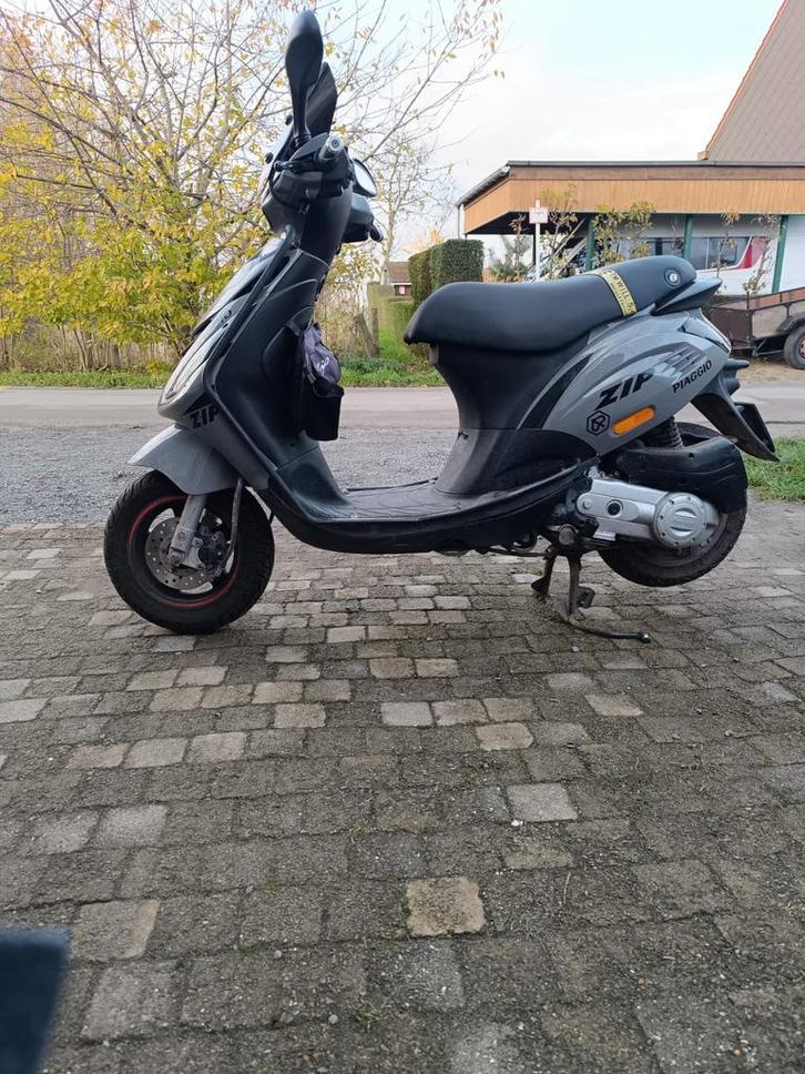 Piaggio zip a klasse, Fietsen en Brommers, Scooters | Piaggio, Zo goed als nieuw, Zip, Ophalen