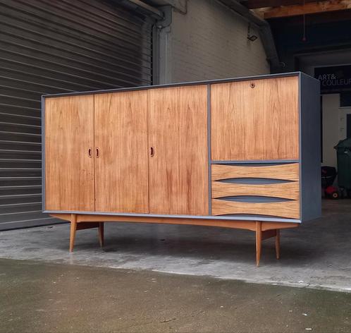 Vintage dressoir Oswald Vermaercke „Paola” V-FORM, Huis en Inrichting, Woonaccessoires | Overige, Zo goed als nieuw, Ophalen