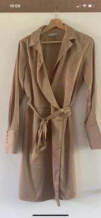 Satijnen jurkje guess als nieuw medium, Kleding | Dames, Jurken, Ophalen of Verzenden, Zo goed als nieuw