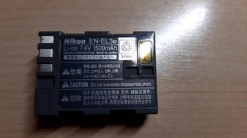 Nikon batterij pack beschikbaar voor biedingen