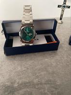 Montre cadran vert, Bijoux, Sacs & Beauté, Montres | Hommes, Argent, Montre-bracelet, Neuf, Acier