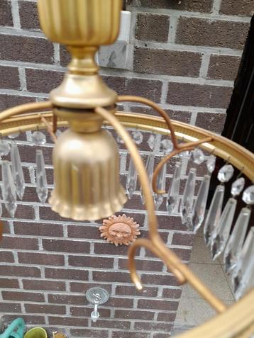 lustre à breloques beschikbaar voor biedingen