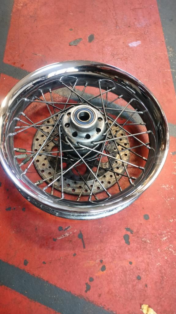 voorwiel (rim) velg rond  16 inch chroom gebruikt, Motoren, Onderdelen | Harley-Davidson, Gebruikt, Ophalen of Verzenden