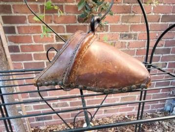 Antieke spaanse stijgbeugel beschikbaar voor biedingen