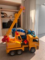 Kraan en betonmixer (merk: Bruder), Kinderen en Baby's, Ophalen, Zo goed als nieuw