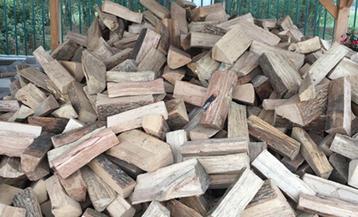 12 steres de bois de chauffage bois dur en buches beschikbaar voor biedingen