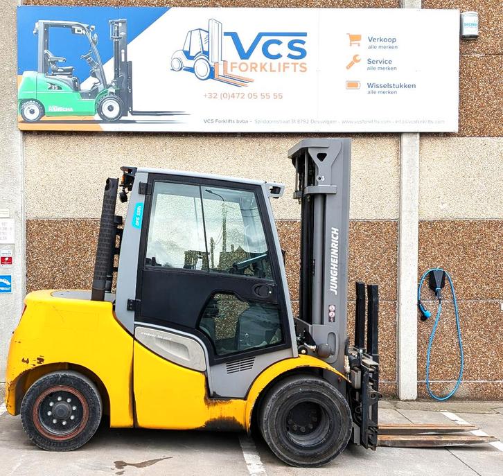Diesel heftruck: 5 ton Jungheinrich DFGS50S, Articles professionnels, Machines & Construction | Chariots élévateurs & Transport interne