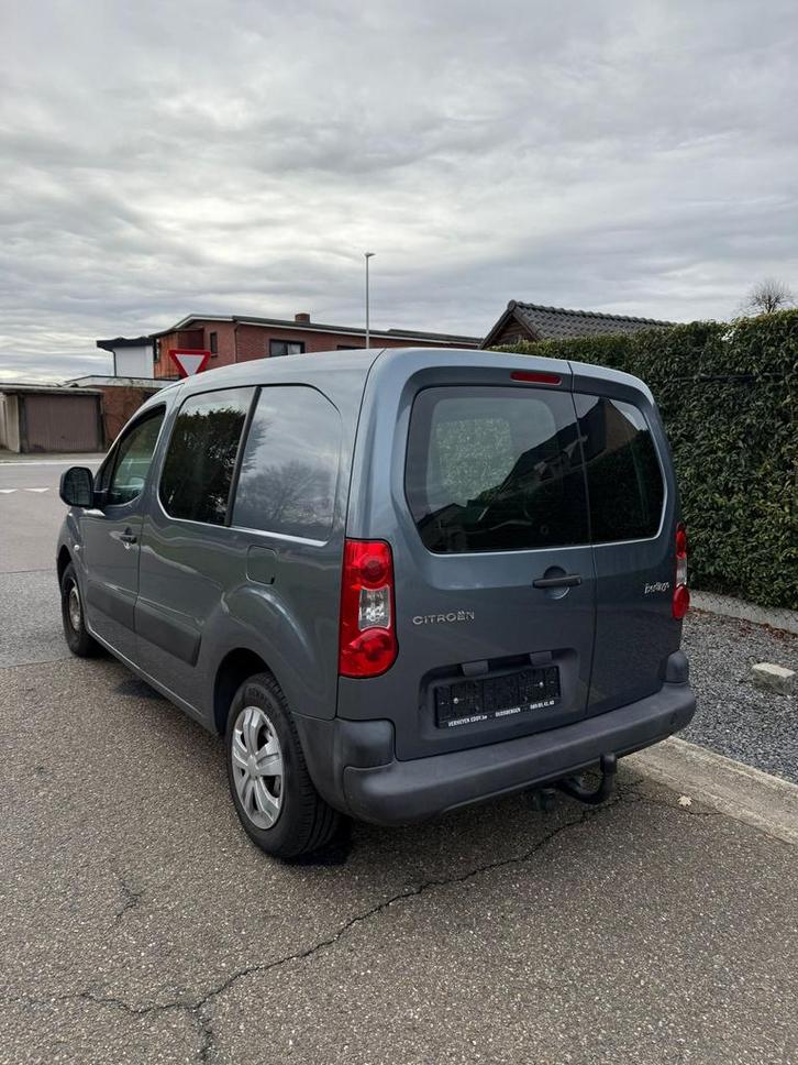 Citroen Berlingo 1.6Hdi Lichte vr. 3-zit Gekeurd, Autos, Camionnettes & Utilitaires, Particulier, Radio, Citroën, Diesel, Euro 5