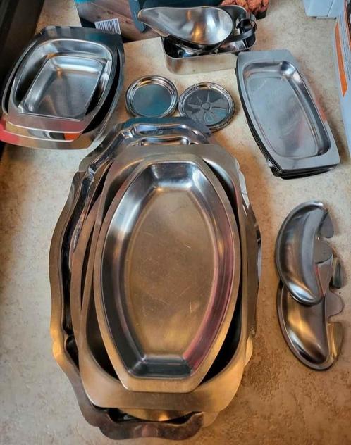Lot de plats en Inox, Huis en Inrichting, Keuken | Potten en Pannen, Gebruikt, Inox, Ophalen of Verzenden