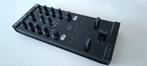 Traktor X1 – portable USB DJ controller (nieuwstaat), Muziek en Instrumenten, Dj-sets en Draaitafels, Ophalen of Verzenden, Zo goed als nieuw