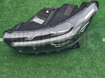 Koplamp VOLVO XC40 FULL LED HEADLAMP 31655980 beschikbaar voor biedingen
