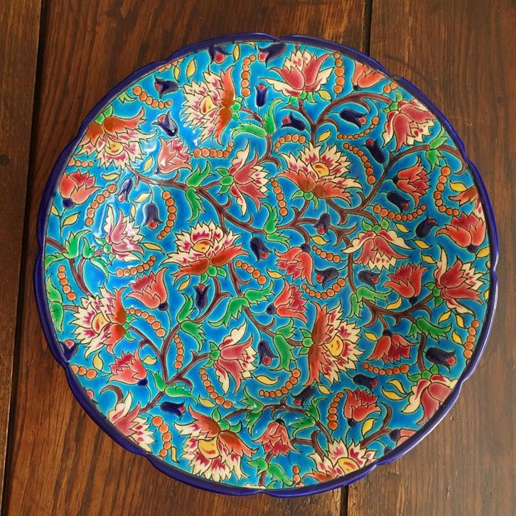 Antieke schaal -Emaux de Longwy- 28 cm, Antiek en Kunst, Antiek | Keramiek en Aardewerk, Ophalen of Verzenden
