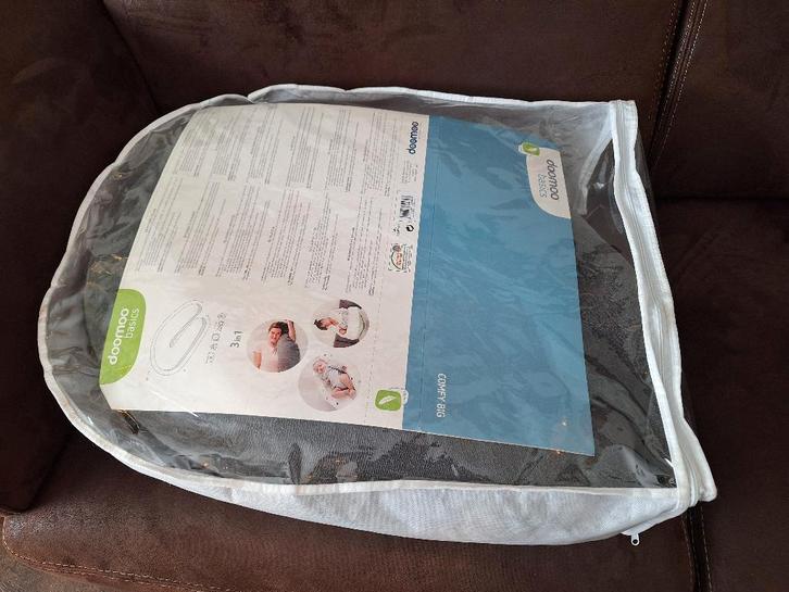 Doomoo Basics Comfy Big – Voedingskussen, Kinderen en Baby's, Babyvoeding en Toebehoren, Zo goed als nieuw, Voedingskussen, Ophalen